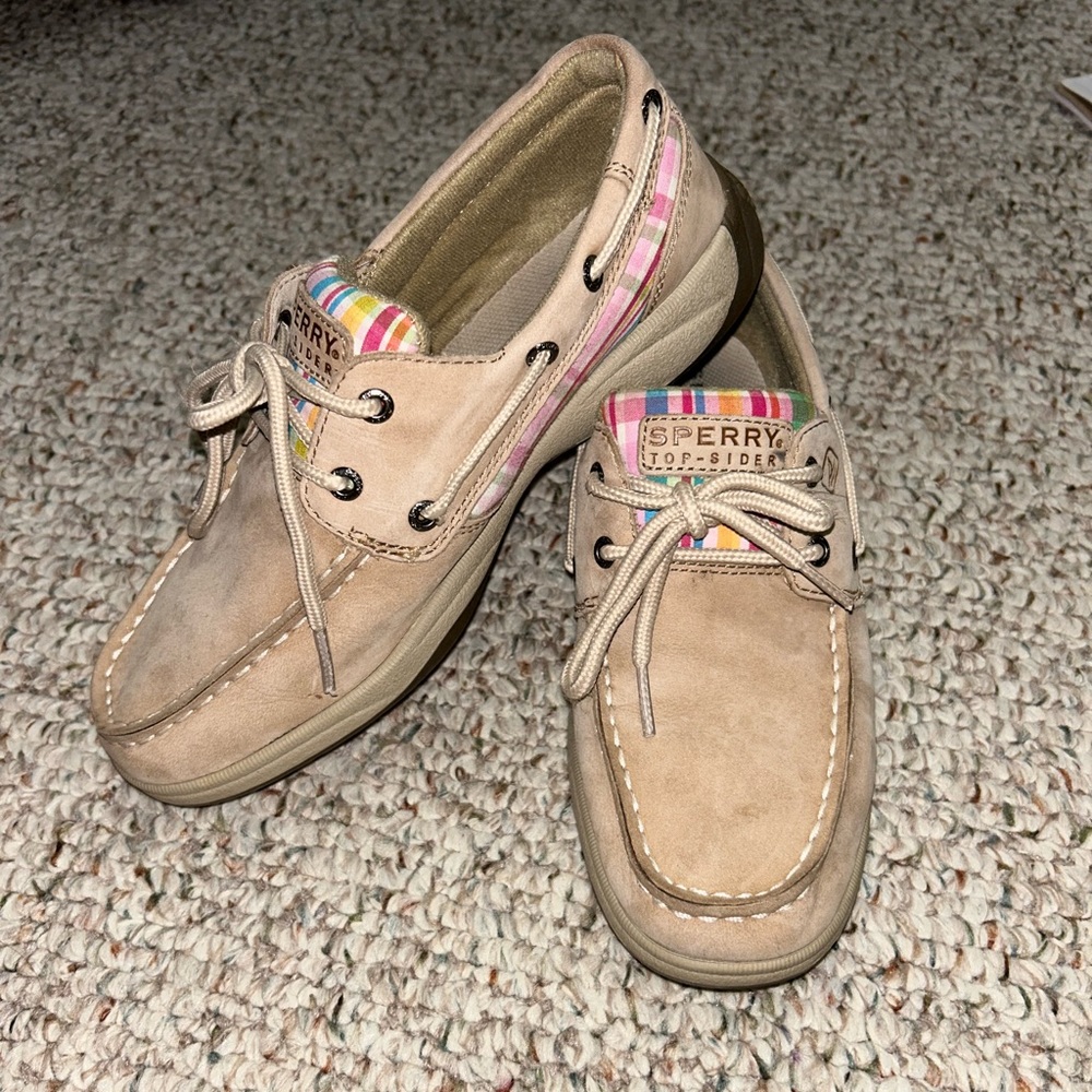 Sperry Top Sider Leather Boat Shoe. Size 4.5